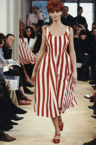 Look 60